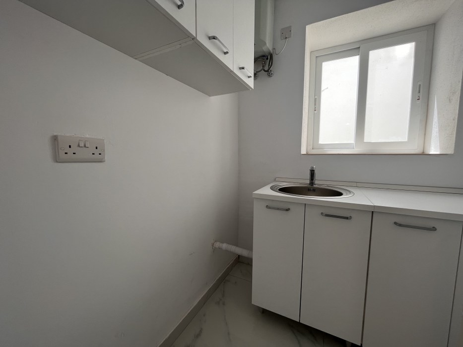 Burmarrad cosy office for rent